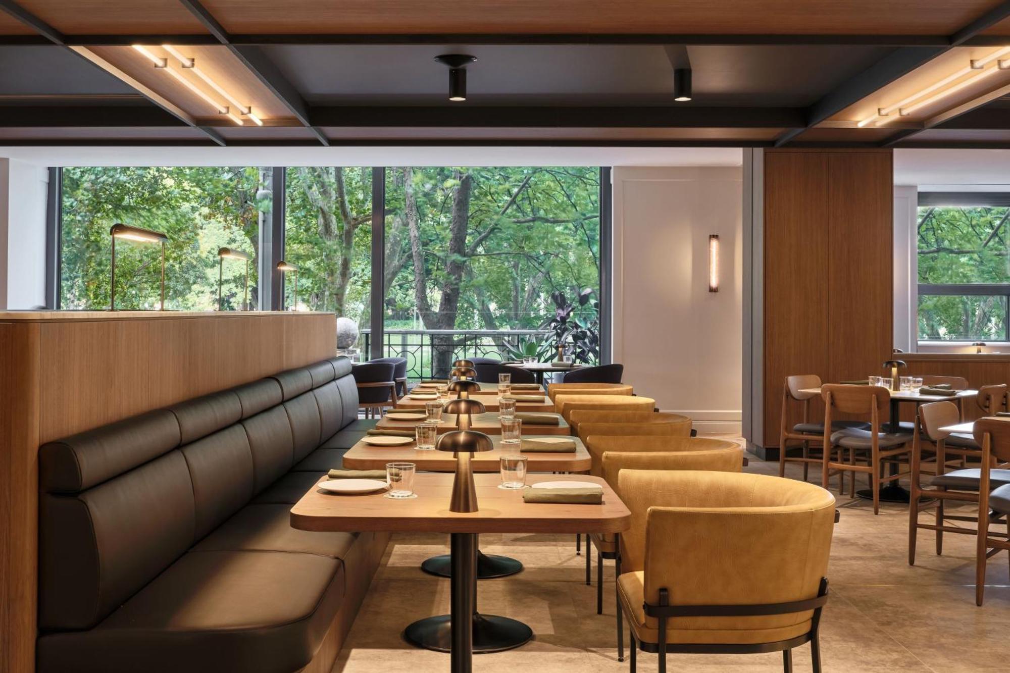 Sheraton Grand Sydney Hyde Park Exterior photo Interior of the restaurant